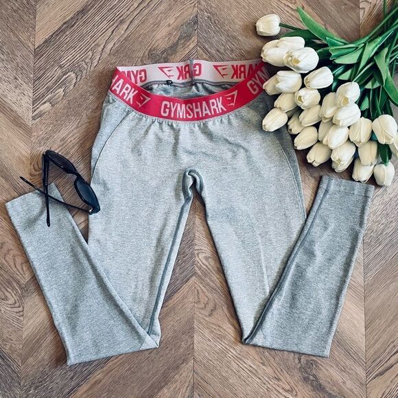 ♥️ GymShark Grey Leggings with Pink Waistband (new with out tags) size Medium V3 - Picture 4 of 14